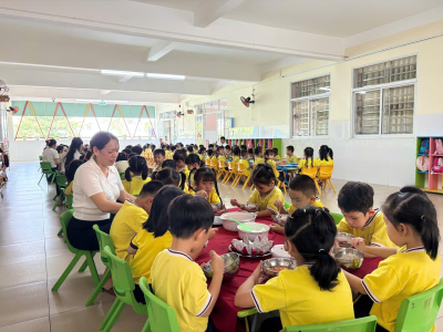 Gửi trọn yêu thương trong từng bữa ăn của trẻ