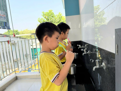 Thói quen tốt của trẻ trước và sau bữa ăn – Trường Mầm non Họa Mi