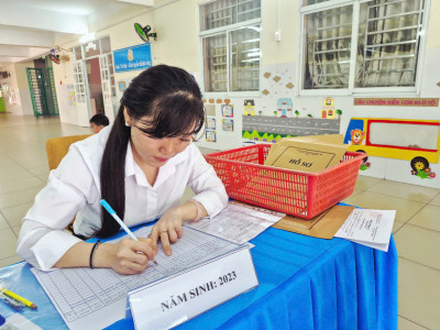 TRƯỜNG MẦM NON HỌA MI TIẾN HÀNH TUYỂN SINH NĂM HỌC 2026 – 2027