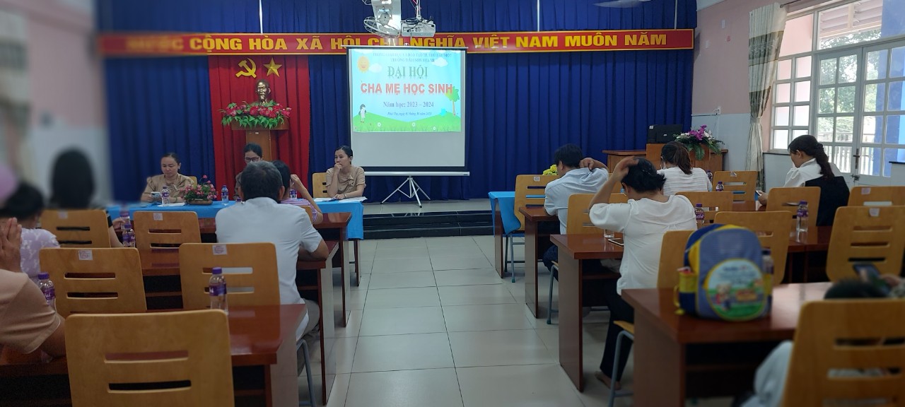 Đại hội cha mẹ trẻ năm học 2023-2024